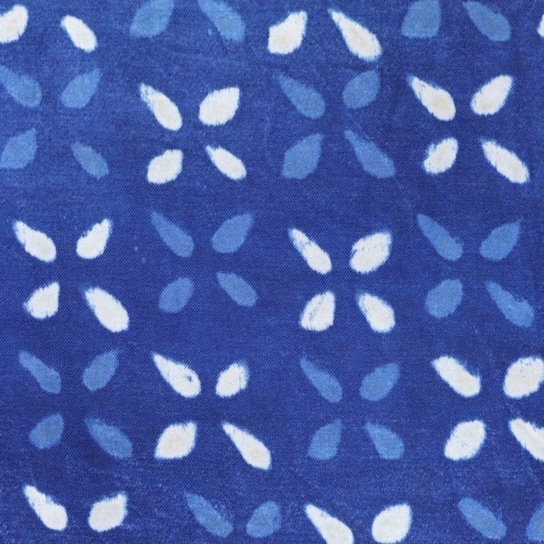 AS44099 Gaji Prints With Four Petalled Pattern Egyptian Blue 1