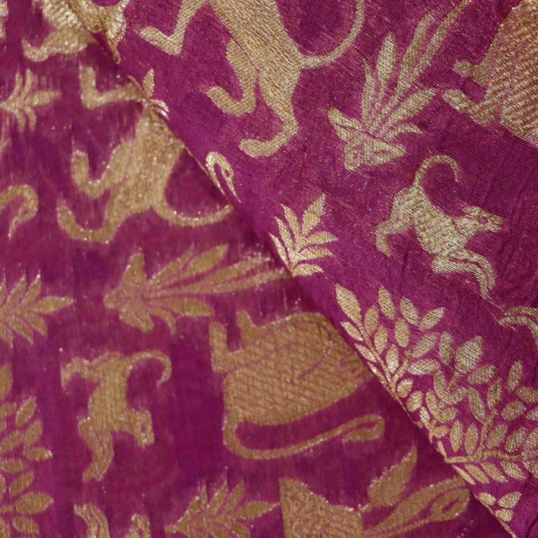AS44894 Pure Banarasi With Animal Pattern Purple 2