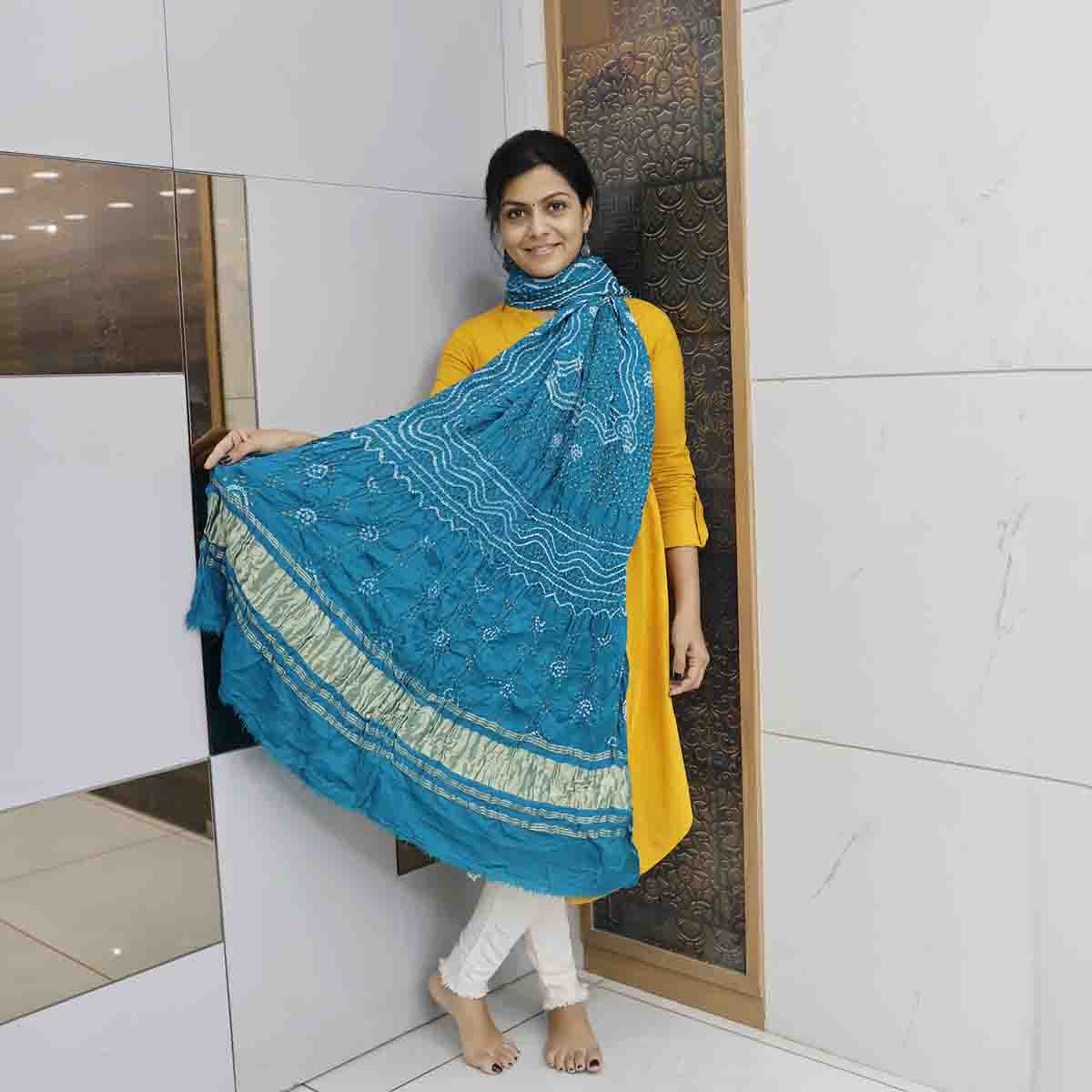Bandhani Gajji Silk Dupatta With Chandrakhani Pattern Aqua Blue