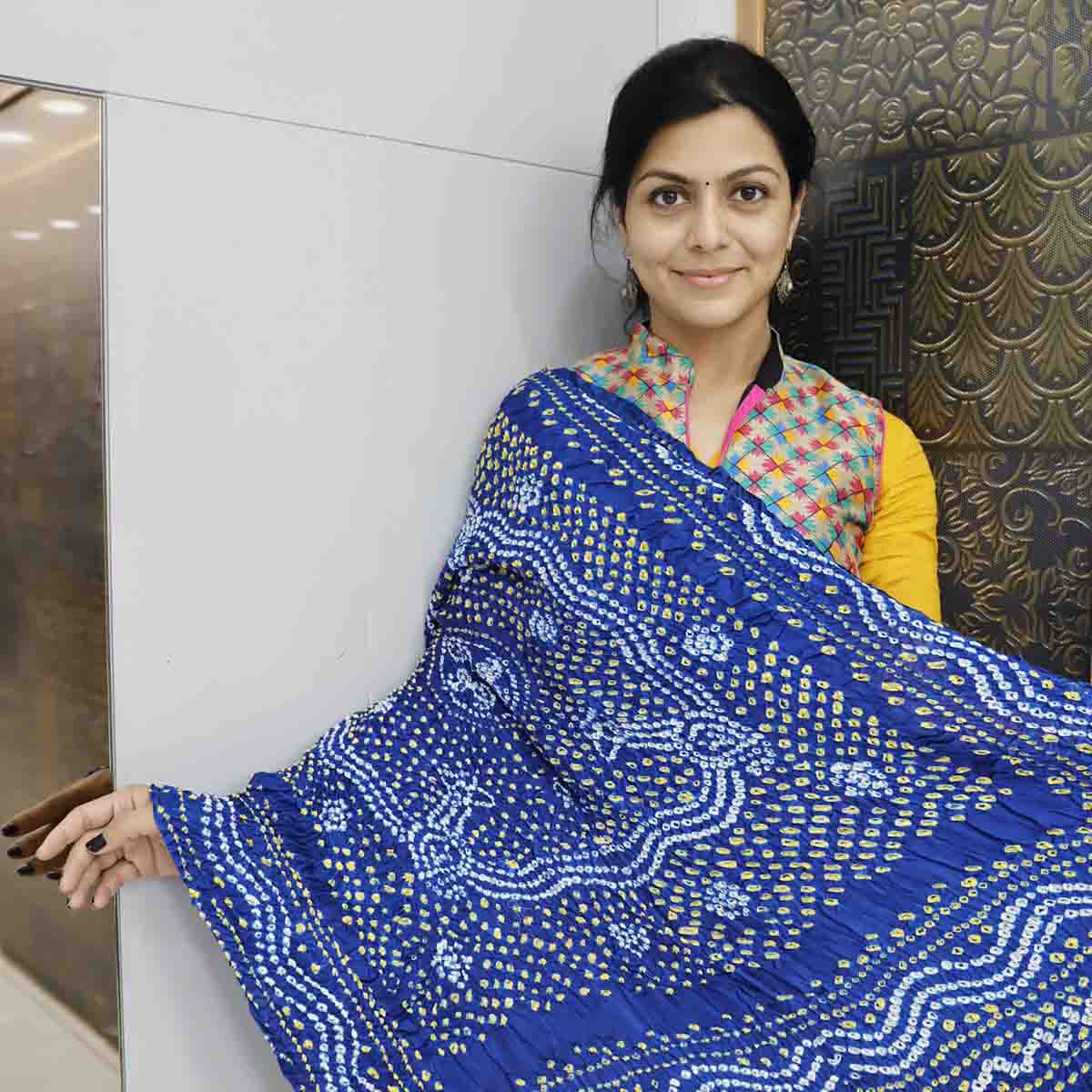 Bandhani Gajji Silk Dupatta With Chandrakhani Pattern Dark Blue (2)