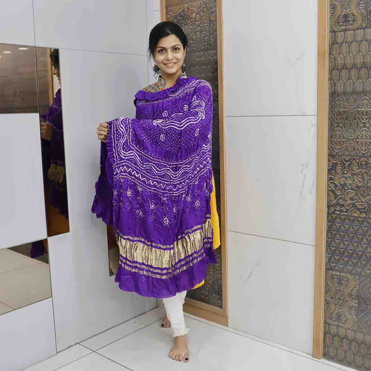 Bandhani Gajji Silk Dupatta With Chandrakhani Pattern Dark Purple