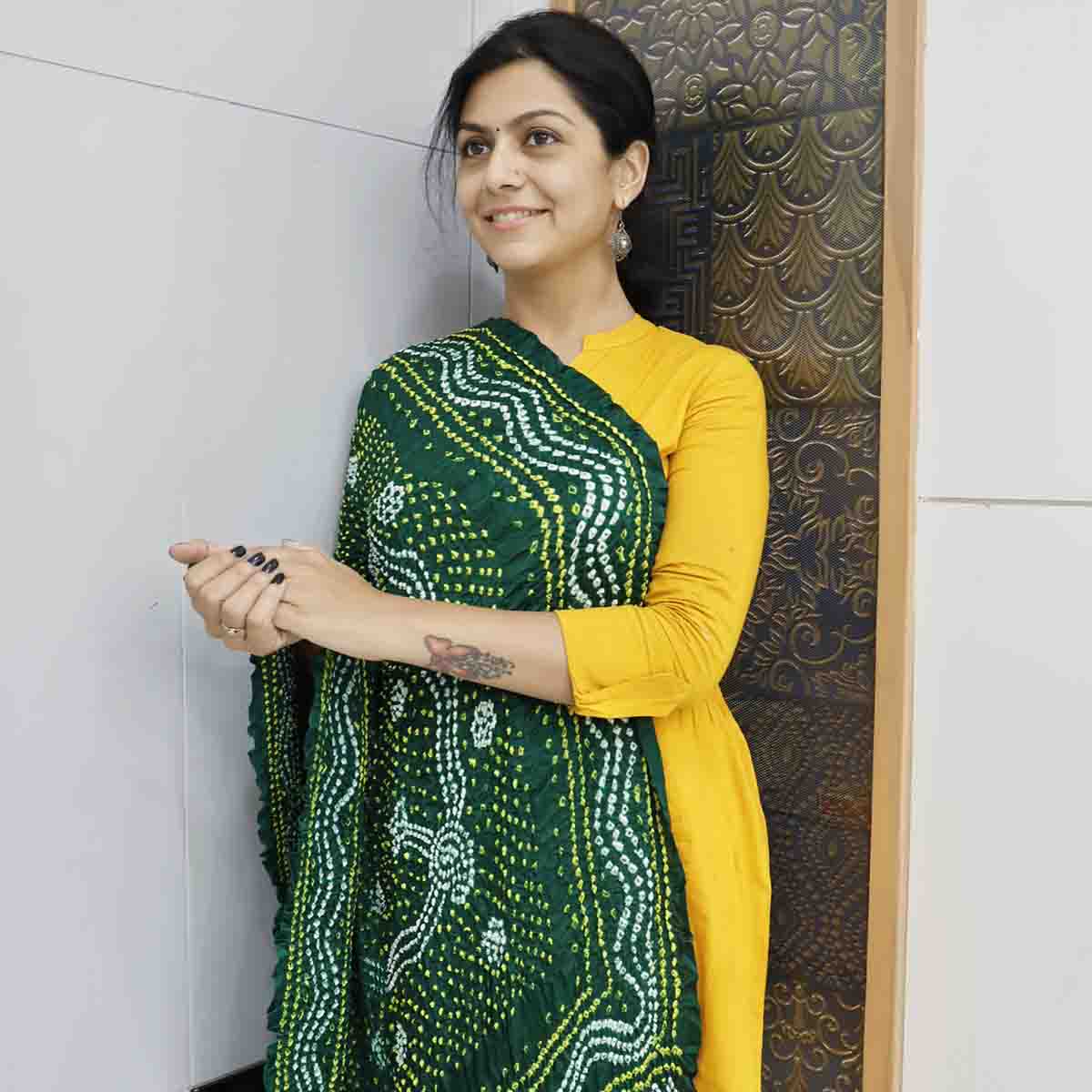 Bandhani Gajji Silk Dupatta With Chandrakhani Pattern Green (2)