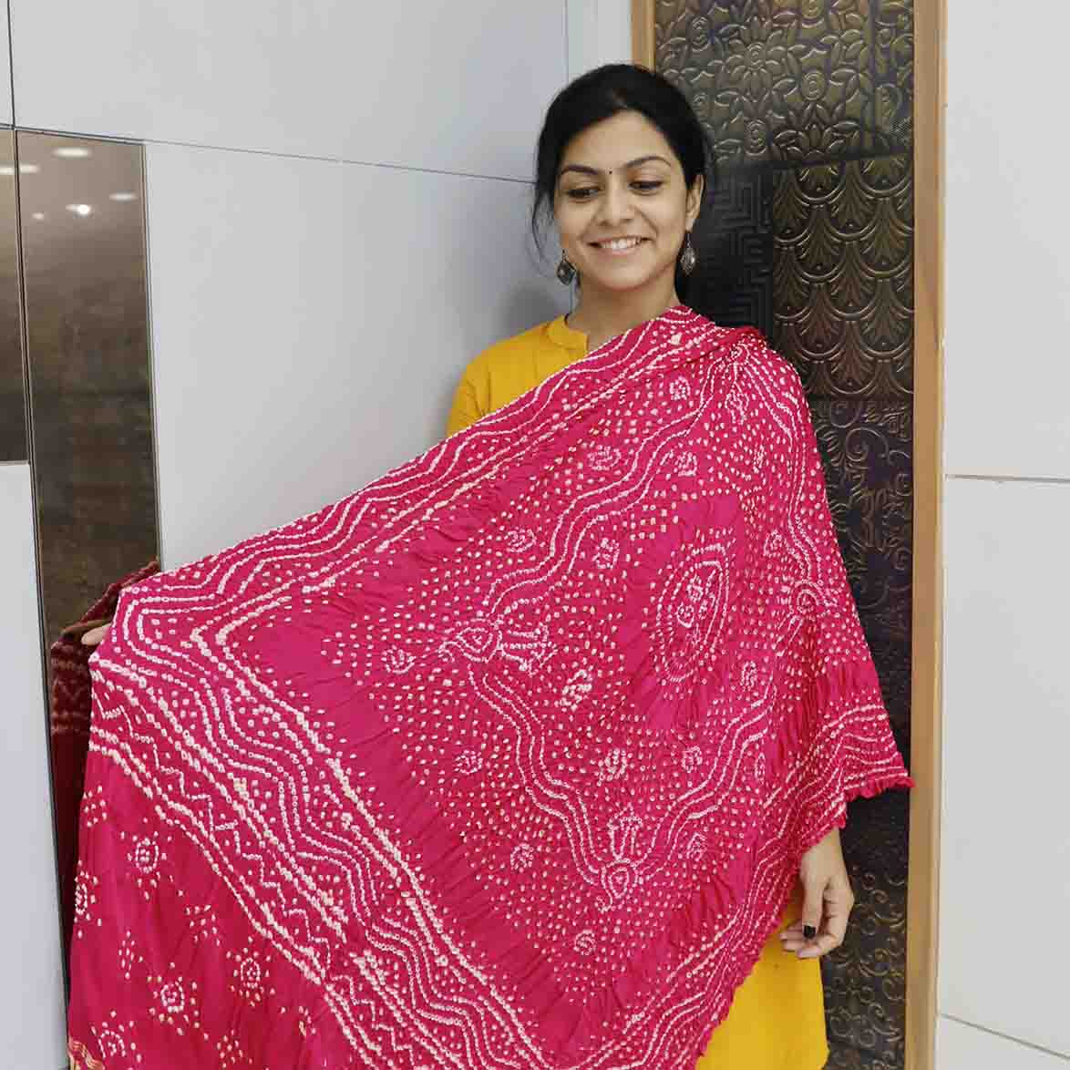 Bandhani Gajji Silk Dupatta With Chandrakhani Pattern Pink (2)