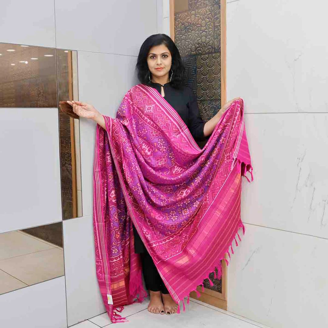 Pure Silk Handloom Double Ikkat Patan Patola Duppatta Rani Pink