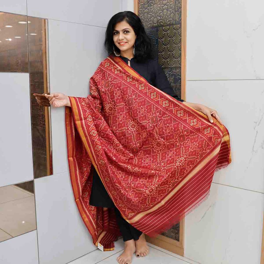 Pure Silk Handloom Double Ikkat Patan Patola Duppatta Red
