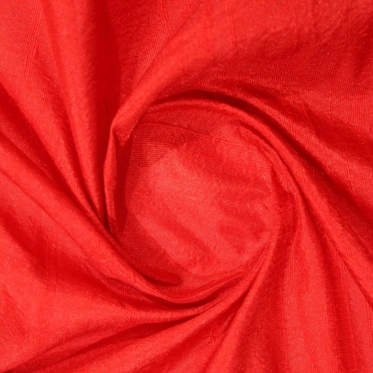 AS43157 70 Grams Raw Silk Crimson Red 3.jpg