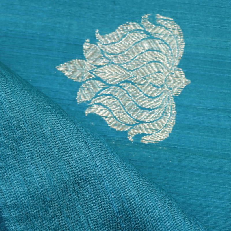 AS45103 Banarasi With Lotus Pattern Blue 2.jpg